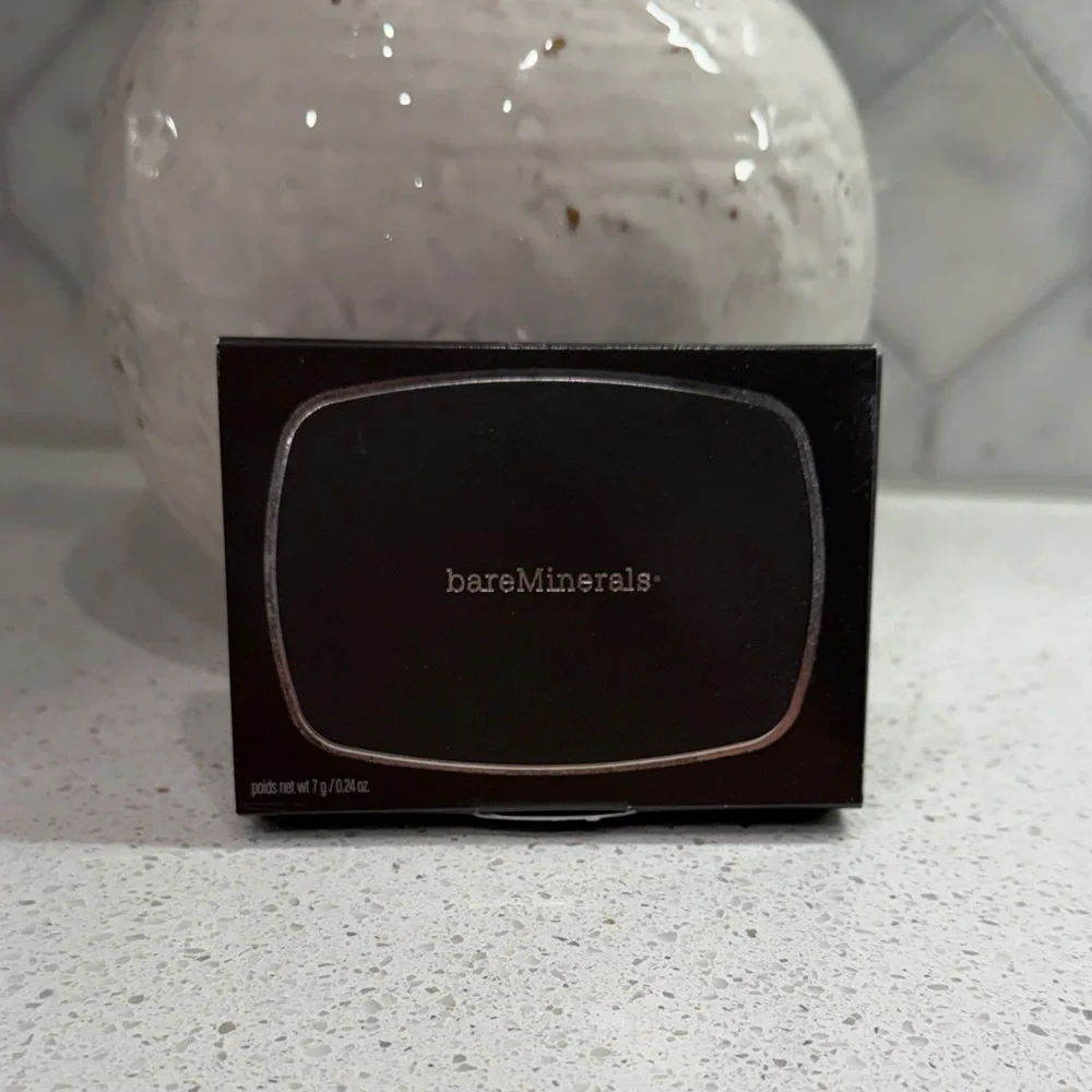 bareMinerals The Nude Beach Eyeshadow Compact NWT - Picture 2 of 8